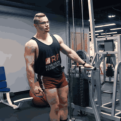 Cable lateral raise demonstration